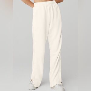 Alo Yoga Courtside Tearaway Sweatpants